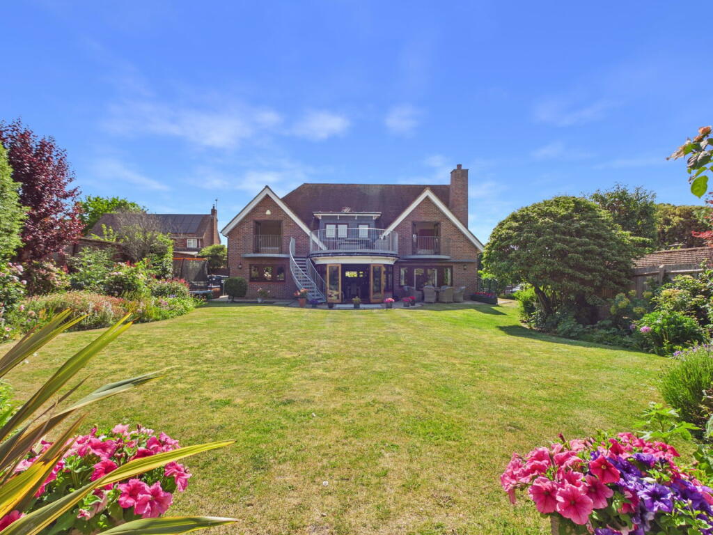 House in Worthing, Patching