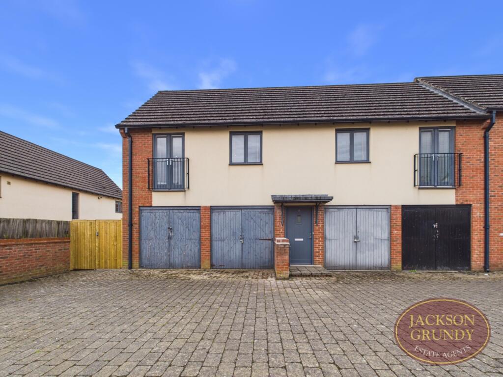 Main image of property: Gifford Lane, Upton, NN5 4DF