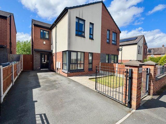 Main image of property: Heartwood Road, Newall Green, Manchester, M23
