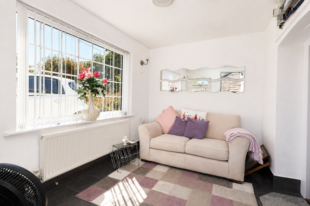 House in Truro, Colan - More
