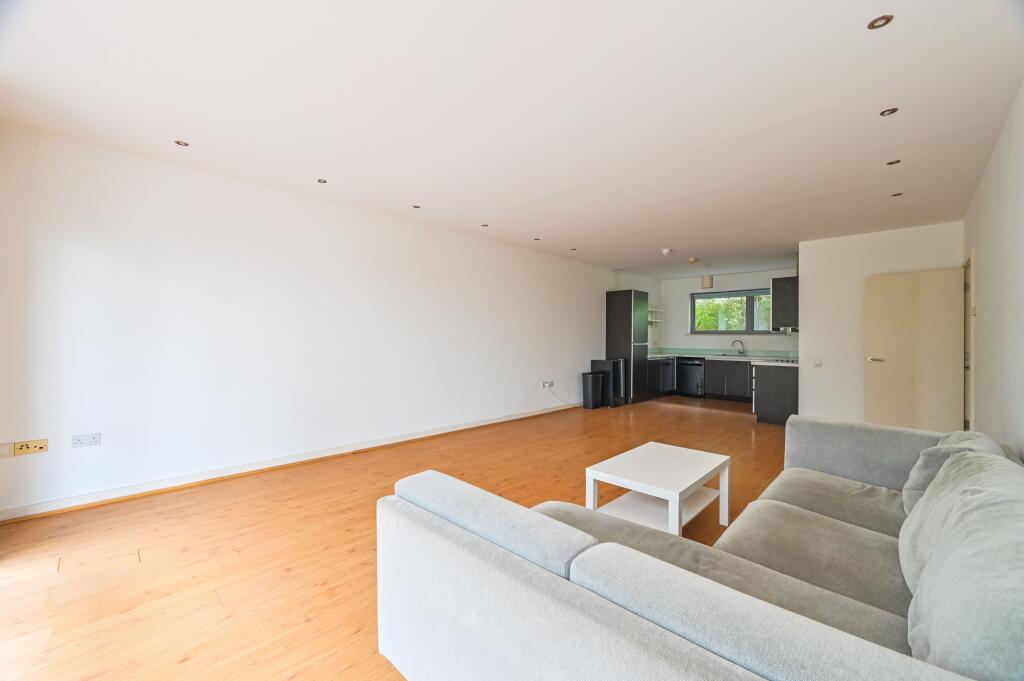 Apartment in London - View 4