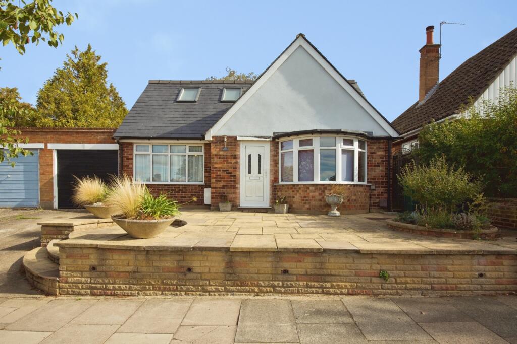 Main image of property: Ridgeway Avenue, BARNET, Hertfordshire, EN4