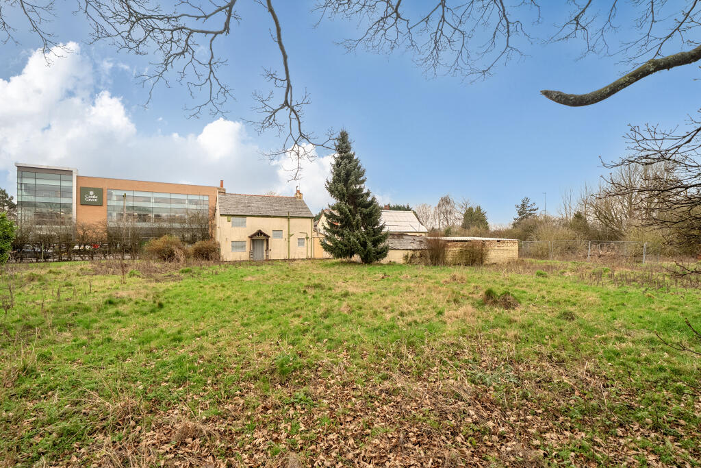 House in Warrington - View 4