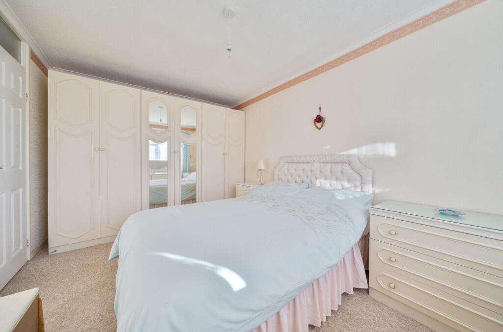 Alexander Close, Creech St. Michael, Taunton, Somerset, TA3 photo 5