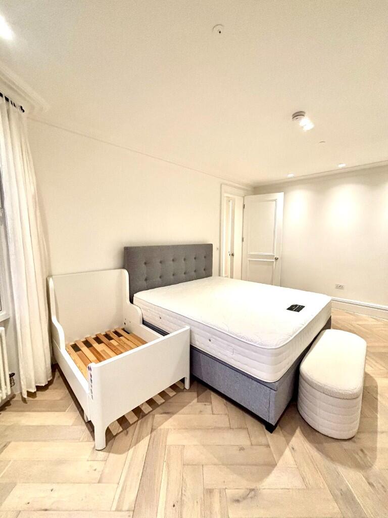 Main image of property: Warwick Road, London, SW5