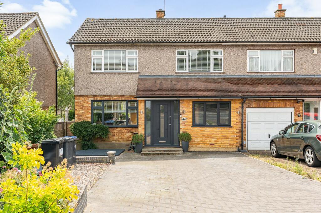 Main image of property: Kingsway, Ware, SG12