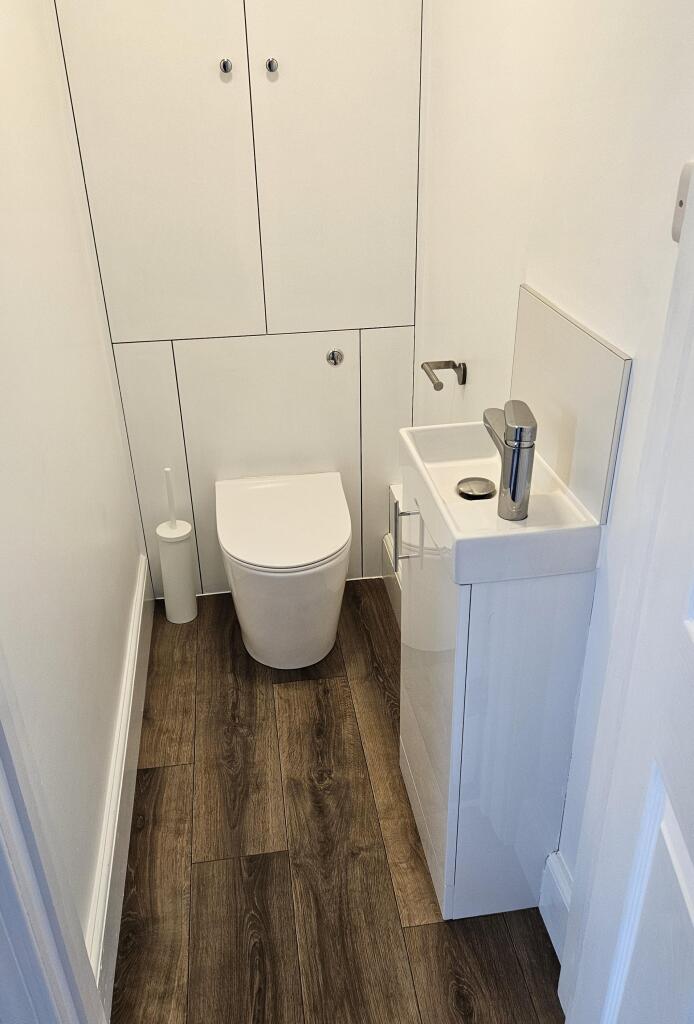4 bedroom terraced house for rent