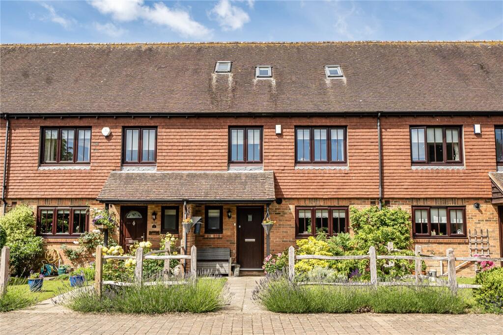 Main image of property: Loxwood Farm Place, Loxwood, Billingshurst, West Sussex, RH14