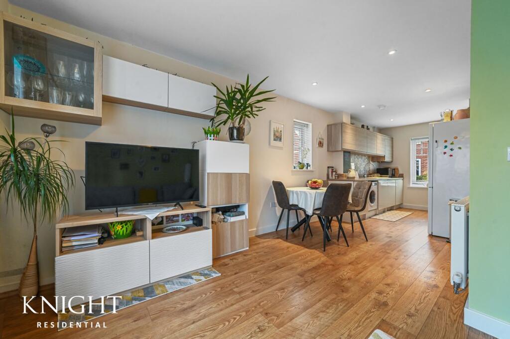 House in Colchester, Mile End - View 5