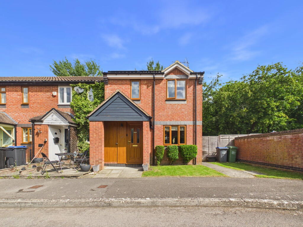 Main image of property: Spreckley Road, Calne, SN11 8QW