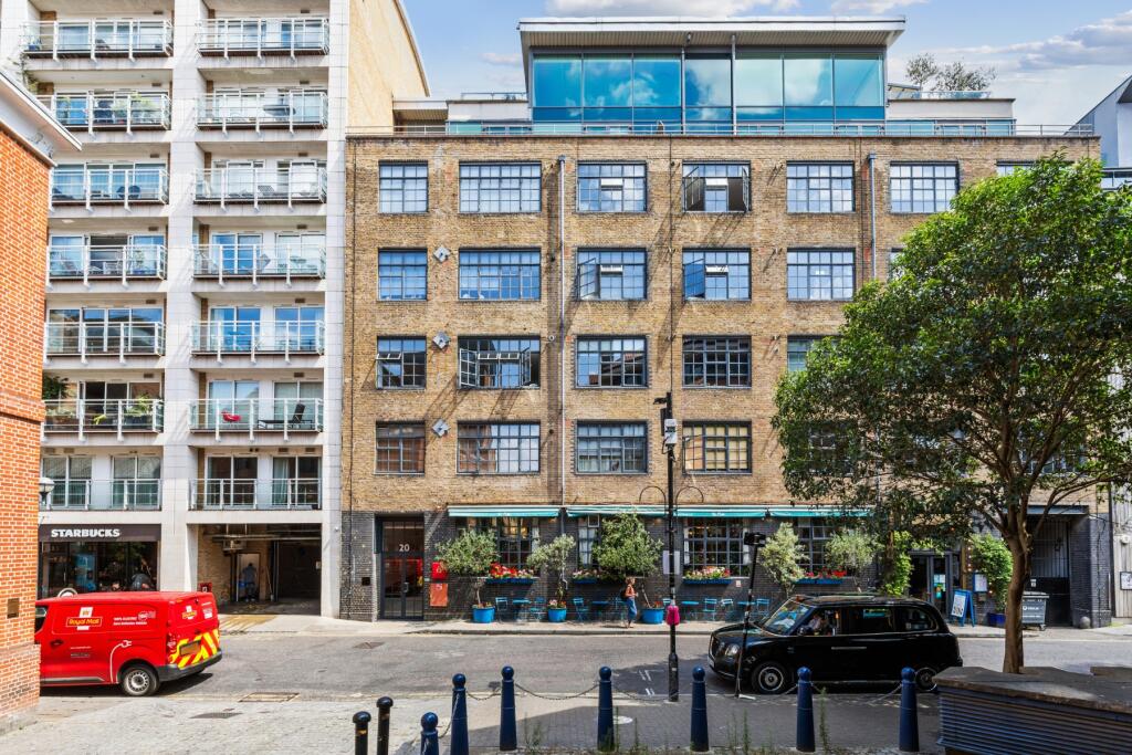 Main image of property: New Globe Walk, SE1