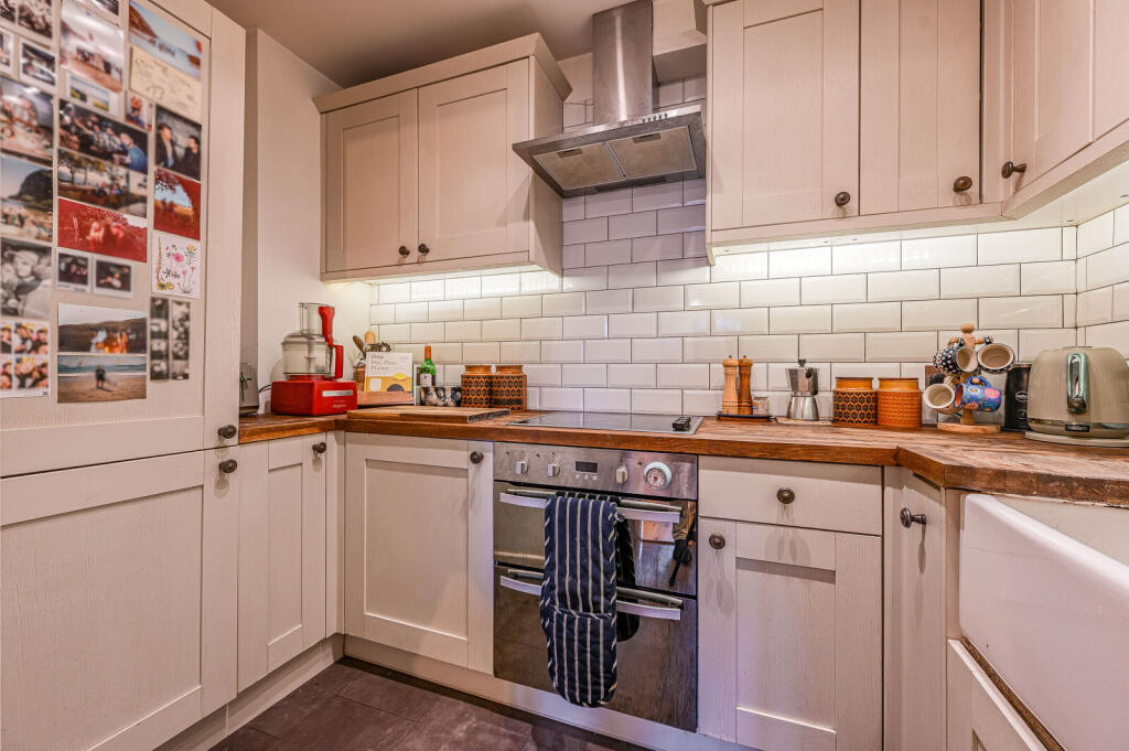 Apartment in London - View 4