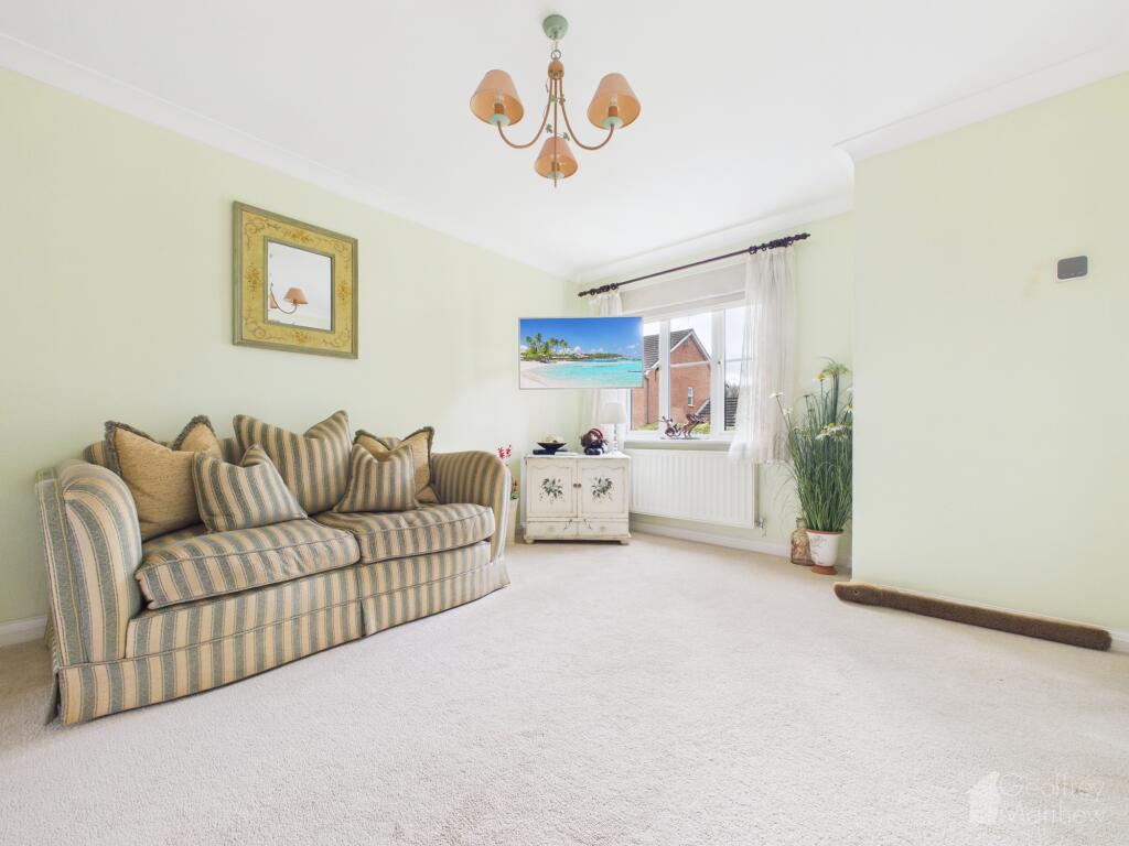 House in Stevenage - View 5