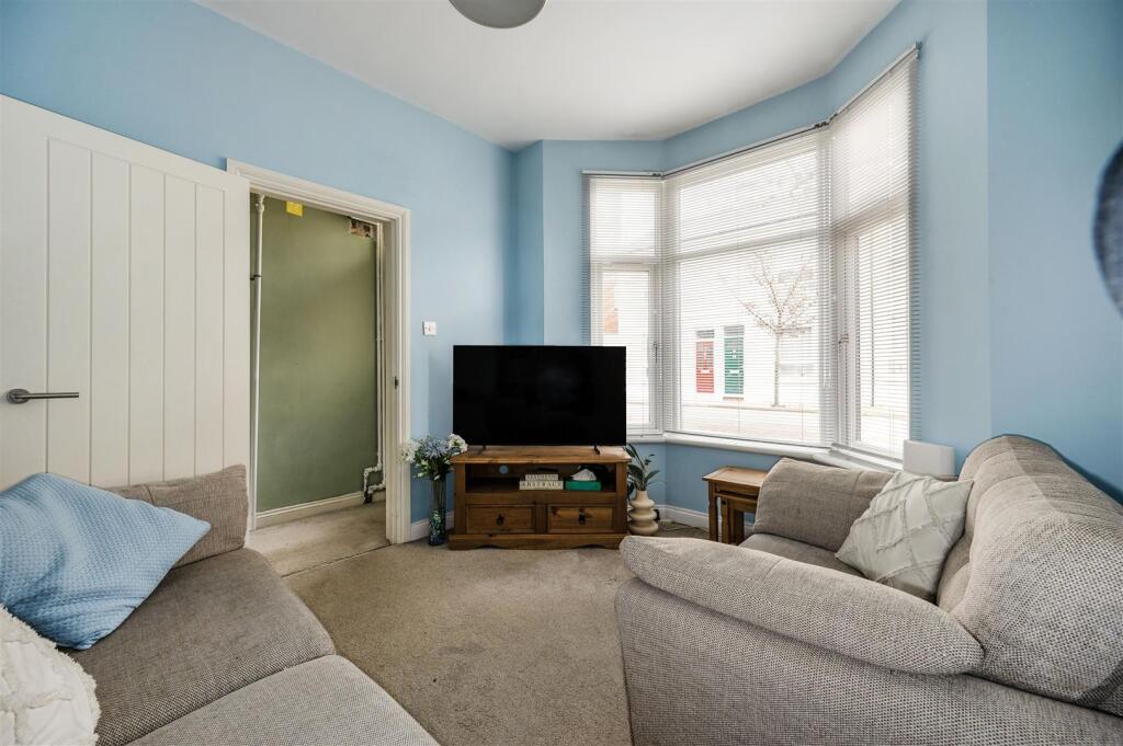 House in Portsmouth, Stamshaw - View 3