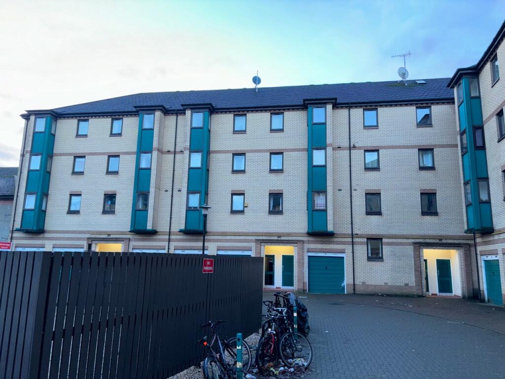 Main image of property: 18, Rutland Court, Glasgow, G51 1JW