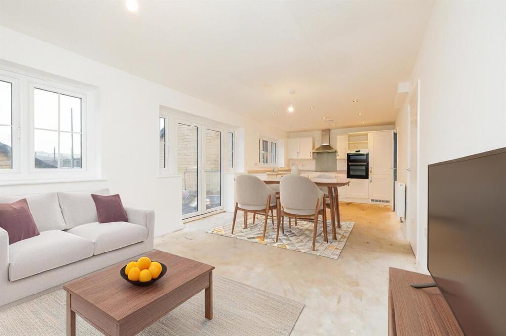 Main image of property: Meadow View Close, Worsthorne, Burnley