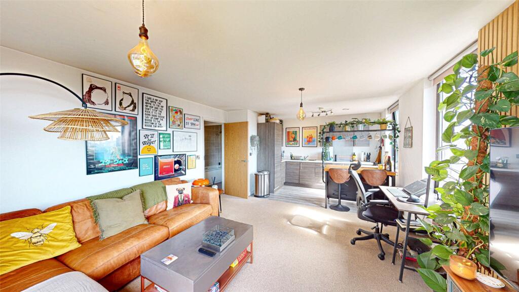 Main image of property: Adelphi Wharf 1, Block B, Manchester, M3