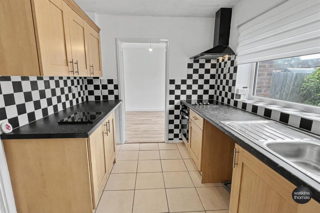 House in Hereford, Herefordshire - More