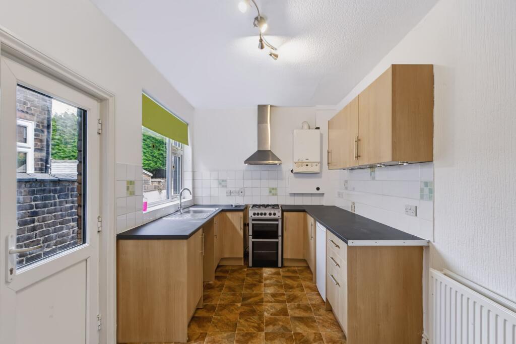 House in Warrington, Stockton Heath - View 4