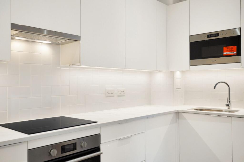 Additional image 73 of Sherlock Quarter, 36 Sherlock Street, B5