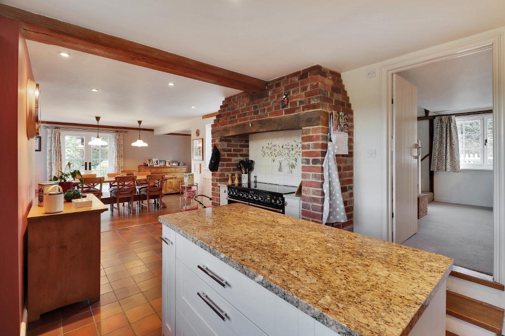 Iden Green Road, Iden Green, Kent, TN17 4HA photo 2