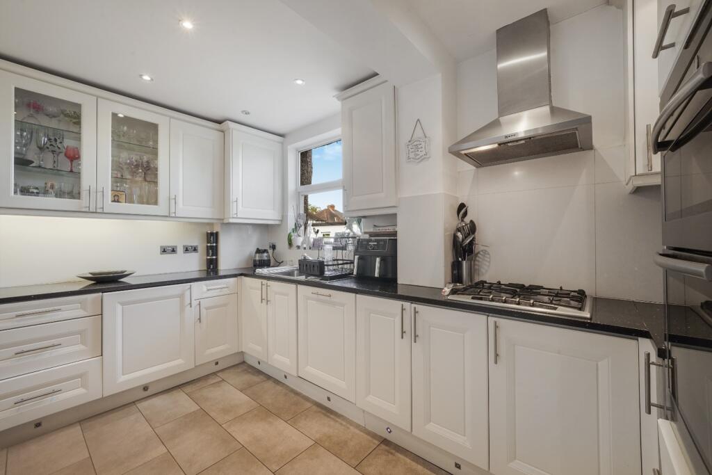 House in Harrow - More