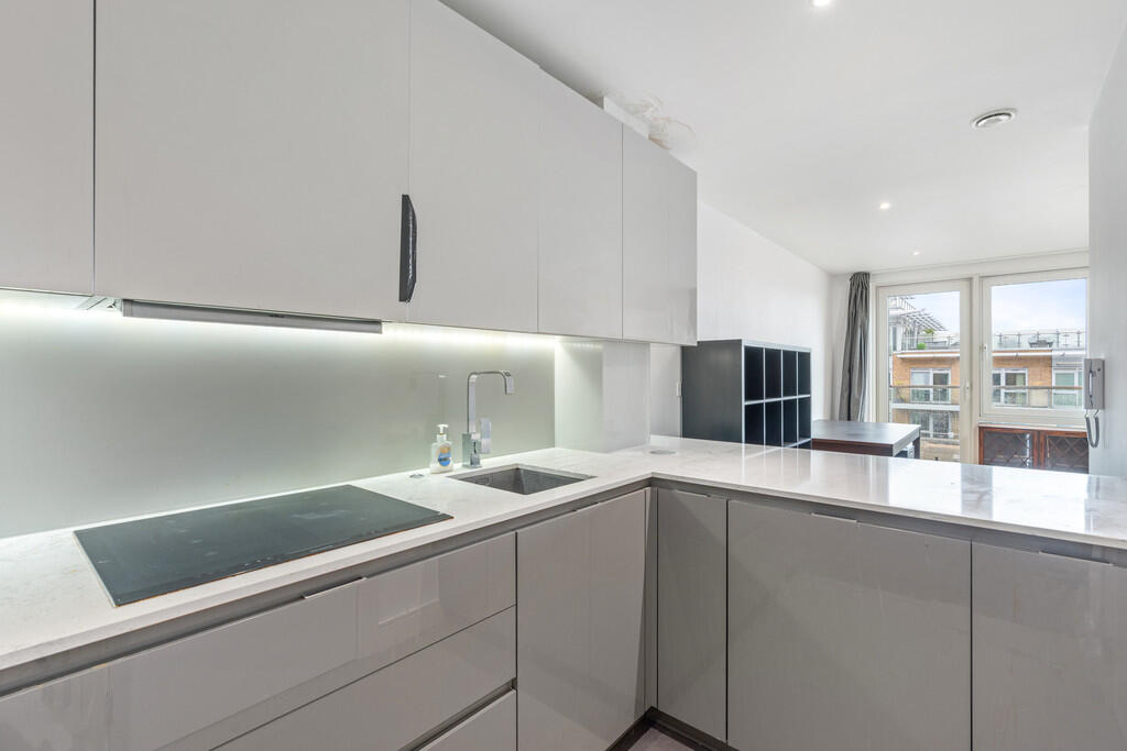 Main image of property: Jasmine House, Battersea Reach