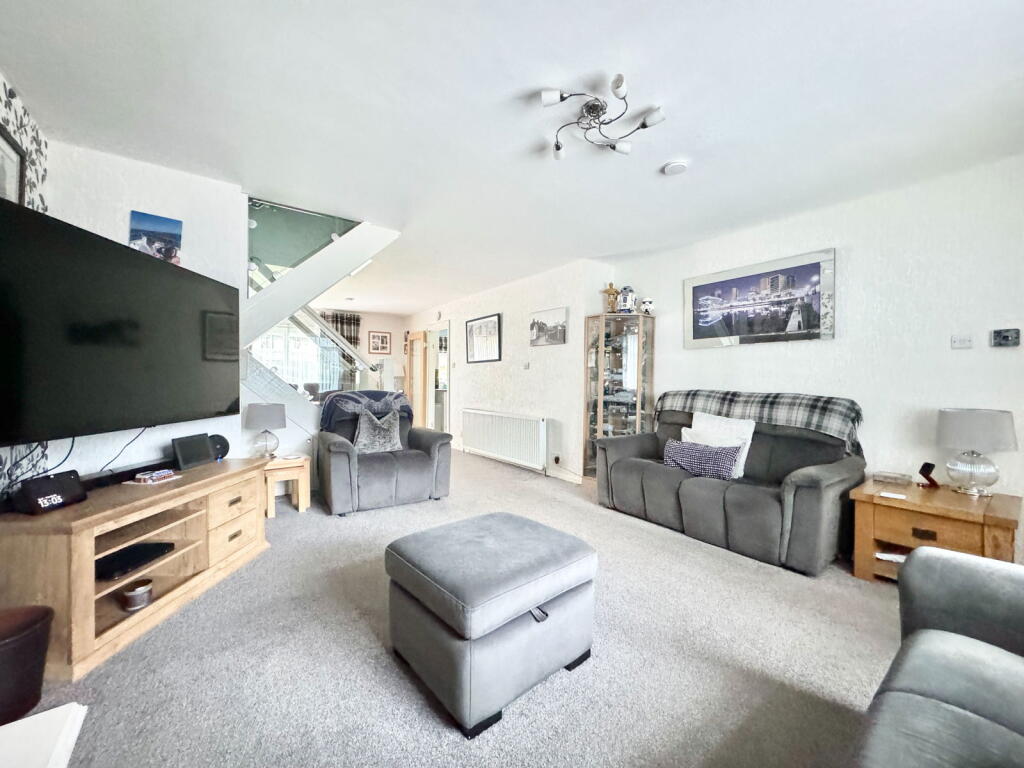 House in Glasgow, East Dunbartonshire - View 5