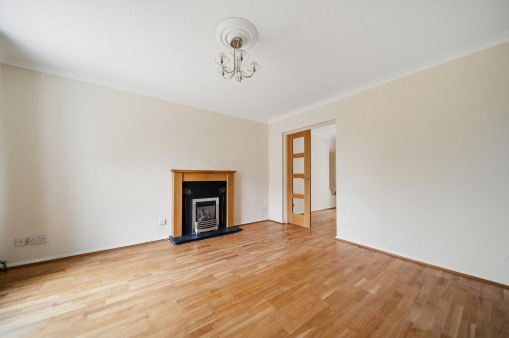 House in Dalgety Bay, St David's - View 4