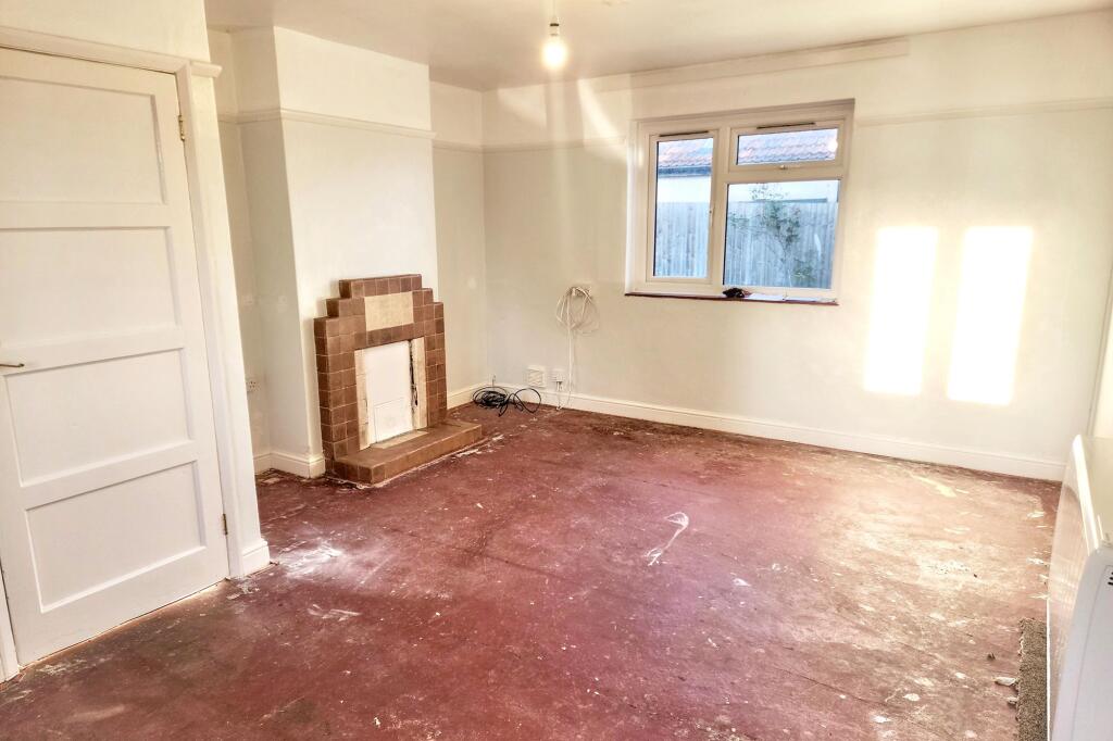 House in Taunton - View 4