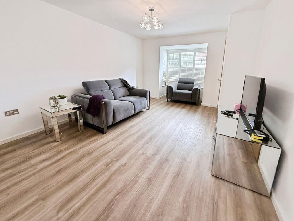 House in Dawley, Great Dawley - View 3