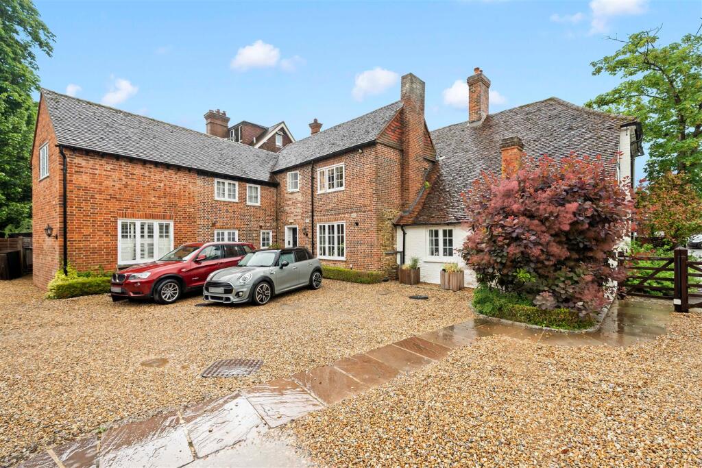 Main image of property: High Street, Bramley