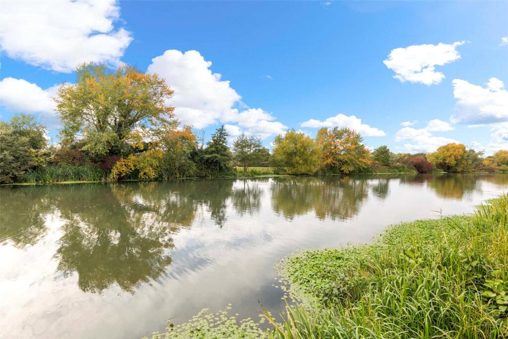 Pelhams Walk, Esher, KT10 – pohled 4