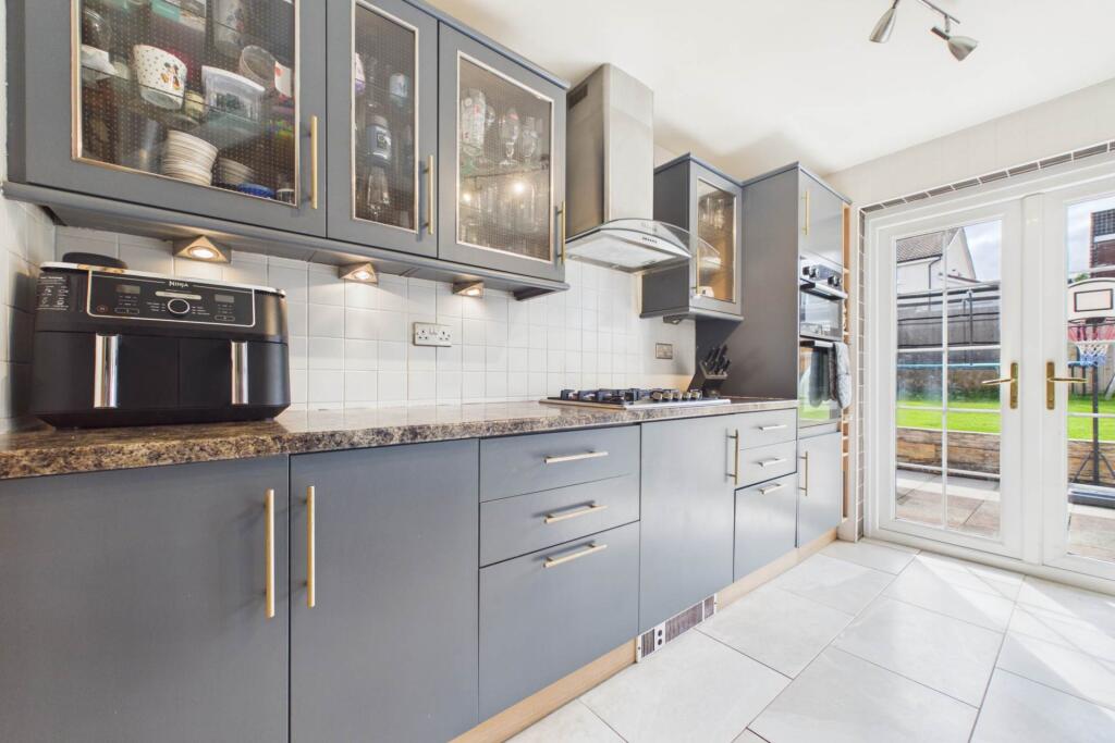 House in Motherwell - More
