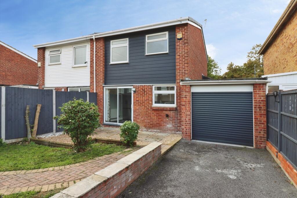 Main image of property: Birch Close, Patchway, Bristol, BS34