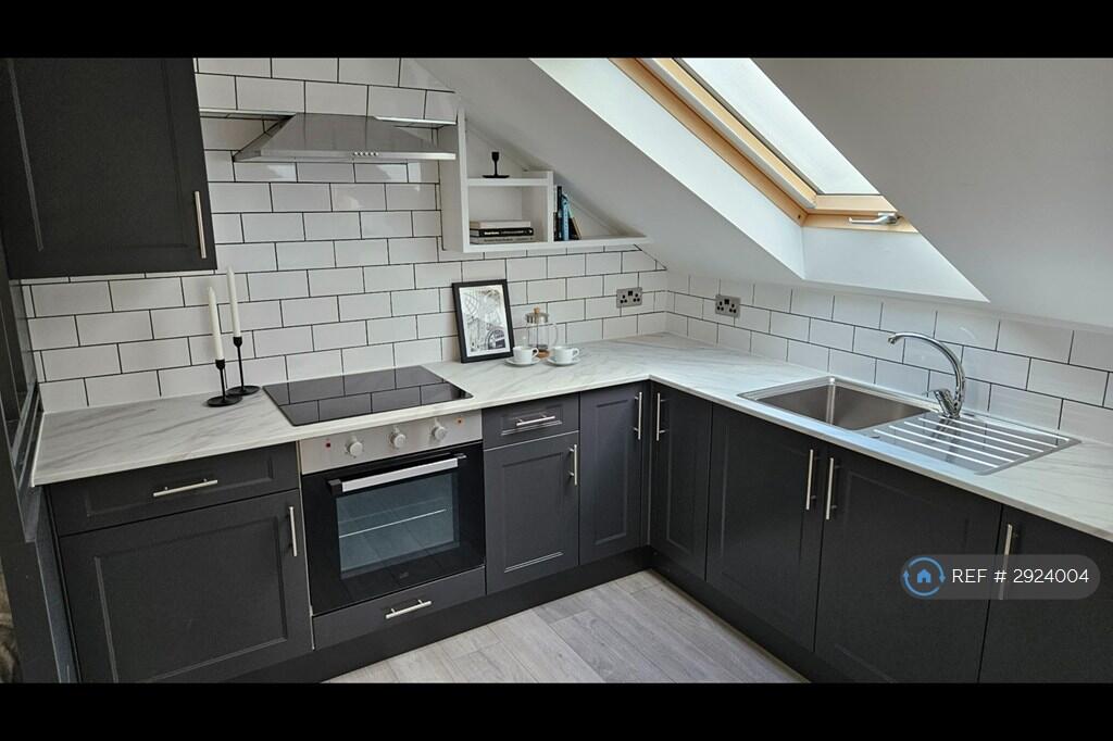 Main image of property: Badshot Lea Road, Badshot Lea, Farnham, GU9