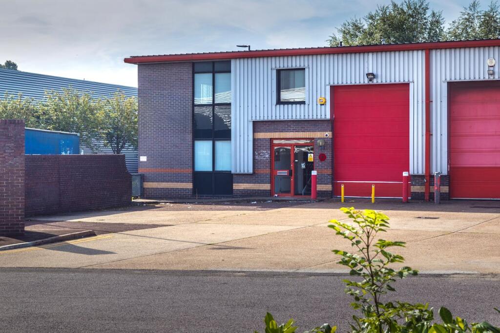 Main image of property: 643 River Gardens, North Feltham Trading Estate, Feltham, TW14 0SN