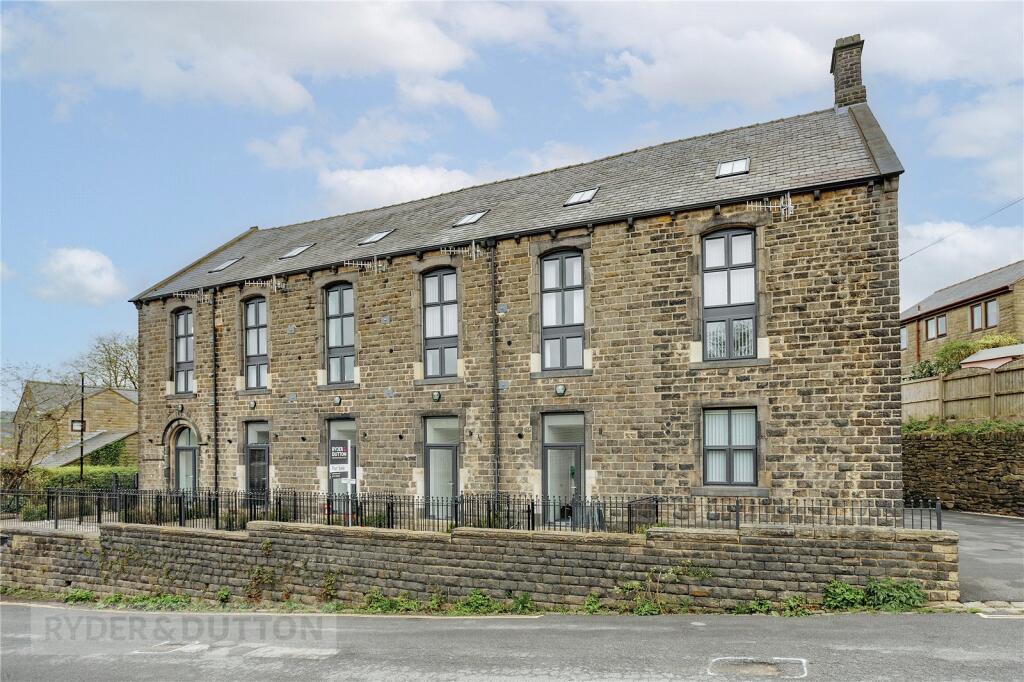 3-bed house on Saddleworth Court, Sandy Lane, Dobcross, Saddleworth, OL3, £375,000