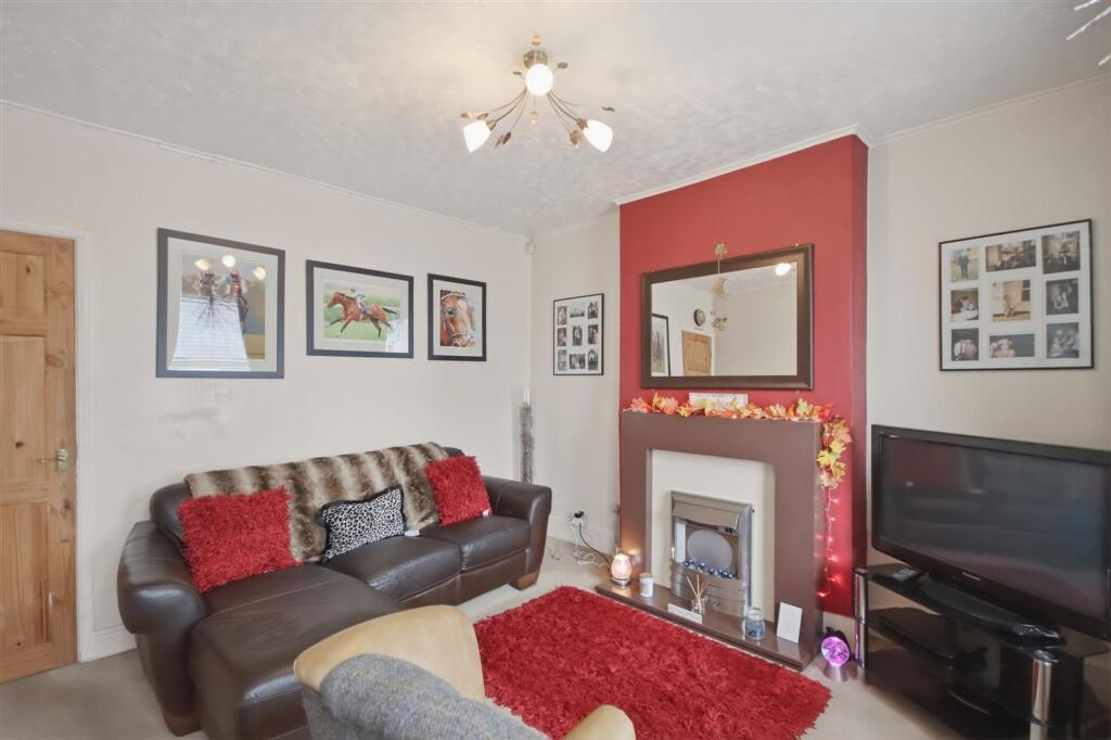 House in Sheffield - View 4