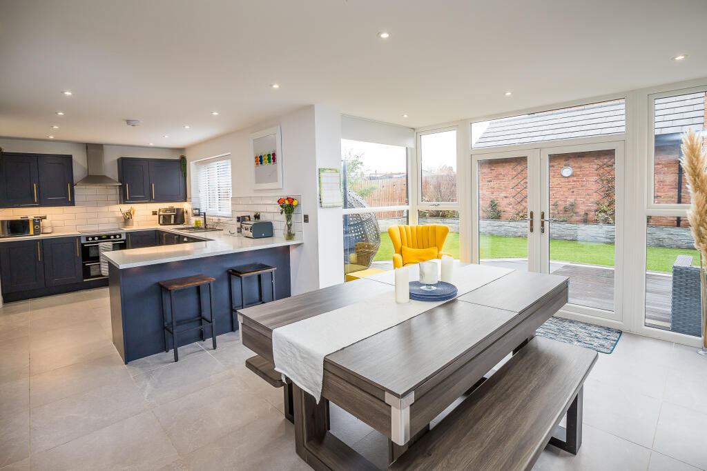 Meadow Way, Saughall, CH1 photo 2