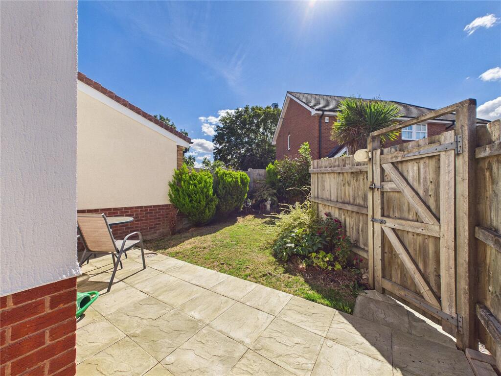 Conisborough, Worcester, Worcestershire, WR4 photo 3