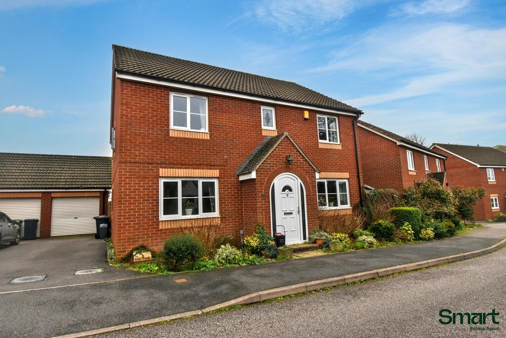 5-bed detached on Liberty Way, Exeter, £500,000