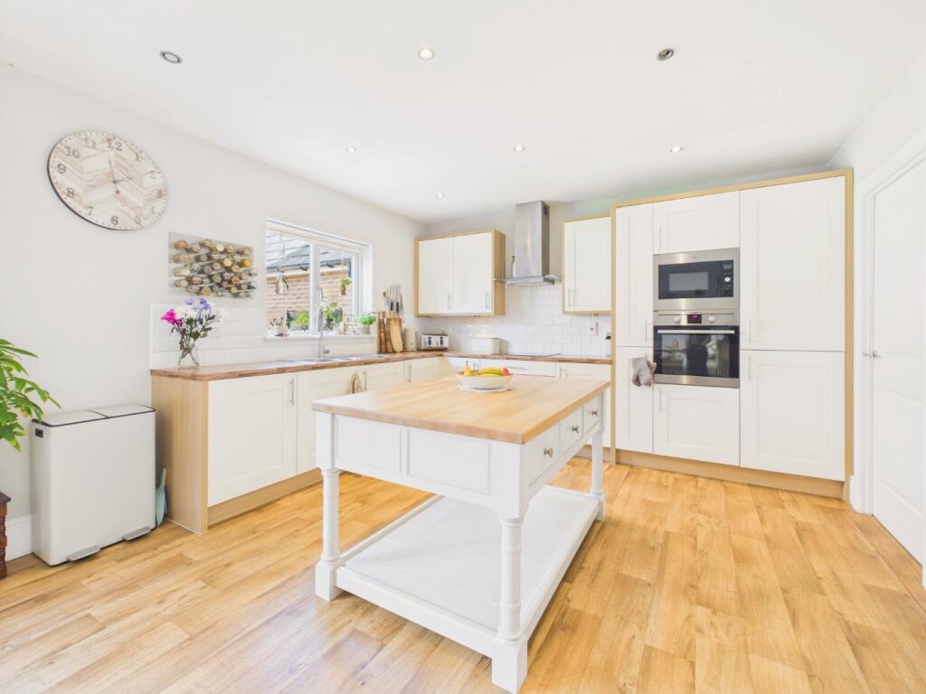 House in Barton-upon-Humber - View 3