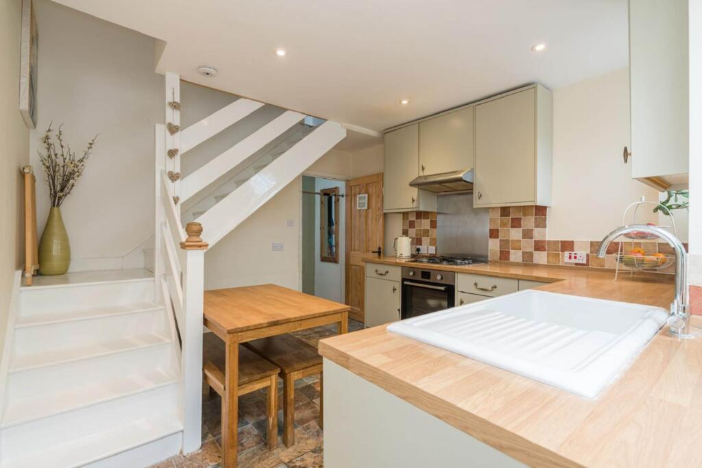 Main image of property: Quainton Road, Waddesdon