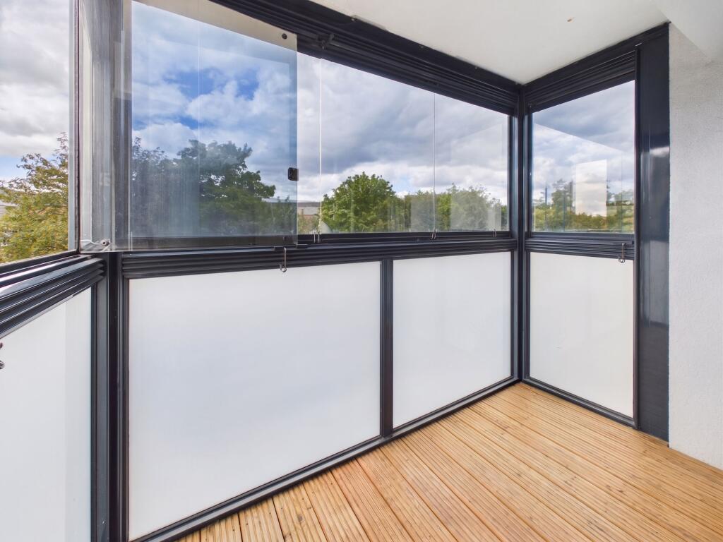 Apartment in Nottingham, Nottinghamshire - View 4