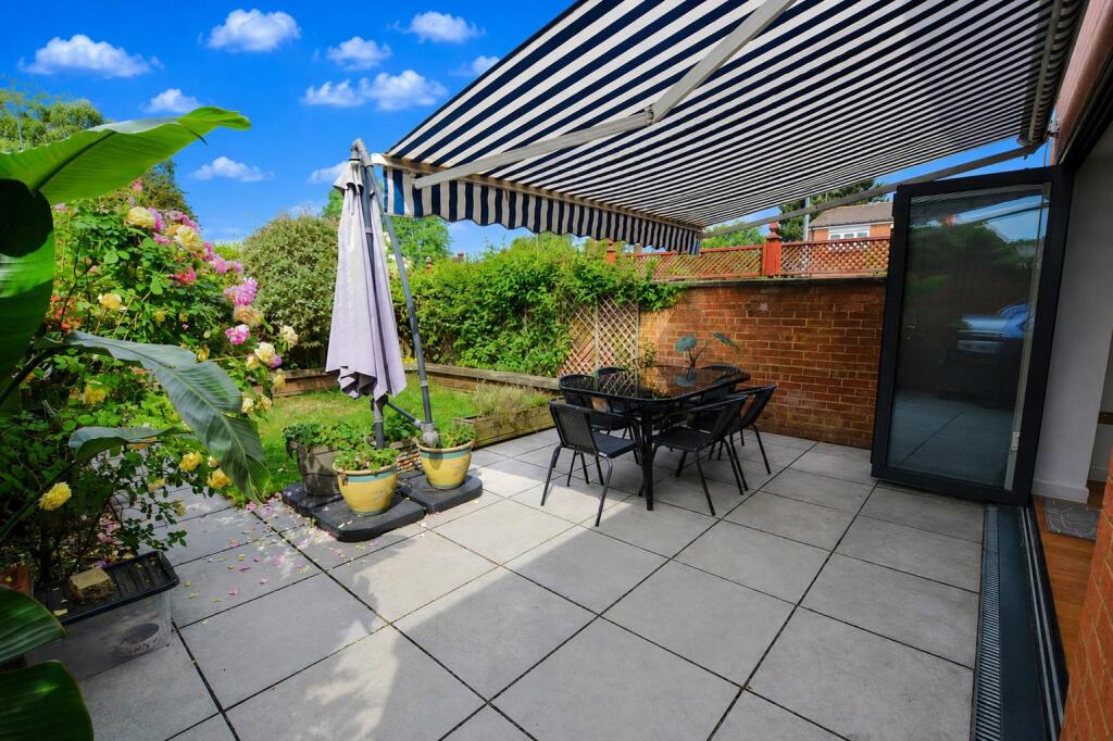 Drovers Way, Birchwood, Hatfield photo 4