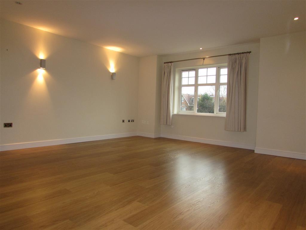 Apartment in Slough - View 2