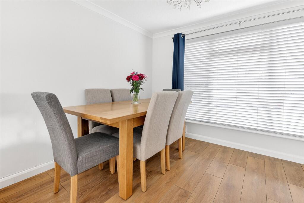 House in Bracknell - View 5