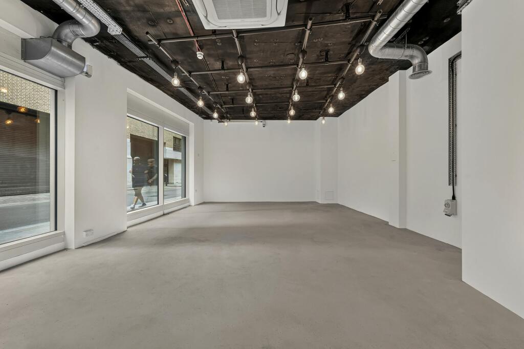hall 2.jpg