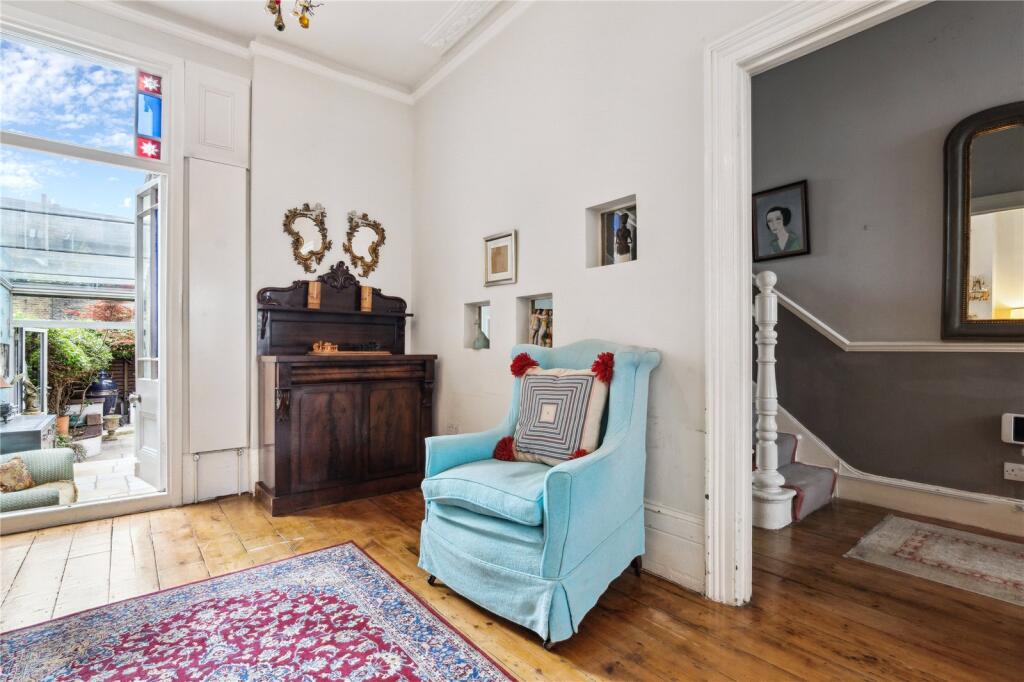 Lindore Road, SW11 photo 4